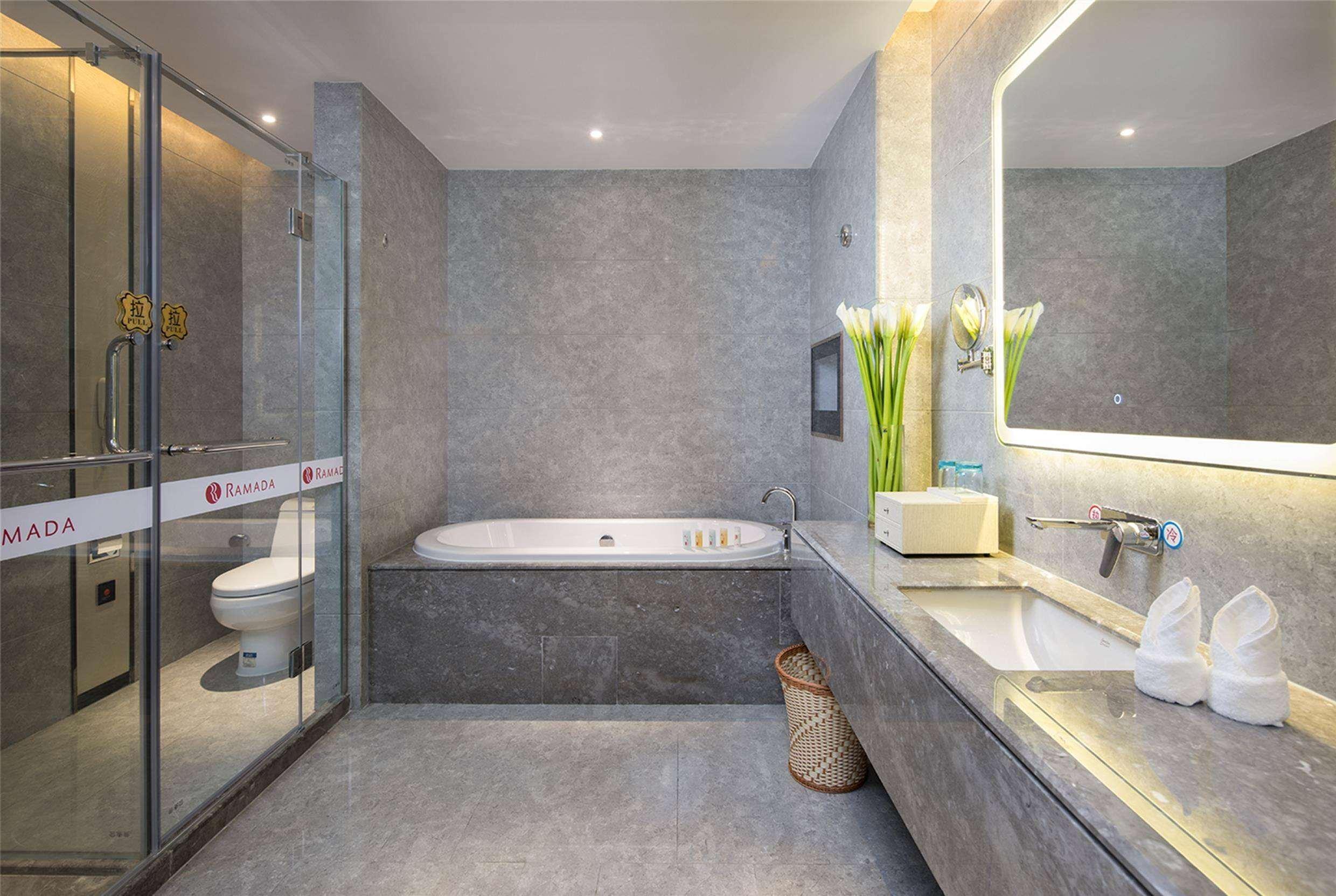 Ramada Shenzhen Baoan Hotel Kültér fotó