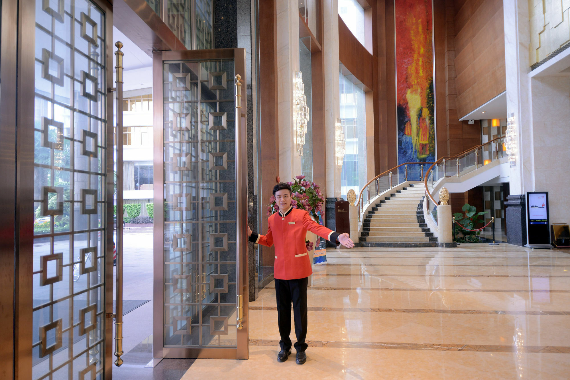 Ramada Shenzhen Baoan Hotel Kültér fotó